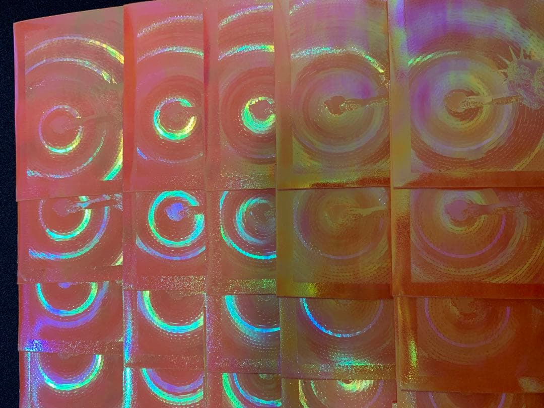 追跡あり　自由の女神　スリーブ　40枚　KMC スーパープリズム　オレンジ