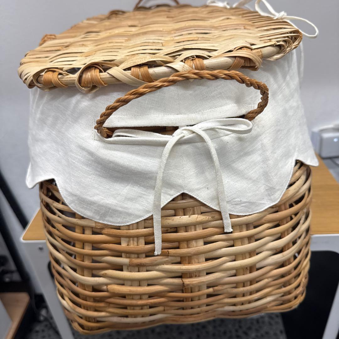 カトリーヌ ドゥヌアル ラタン バスケット