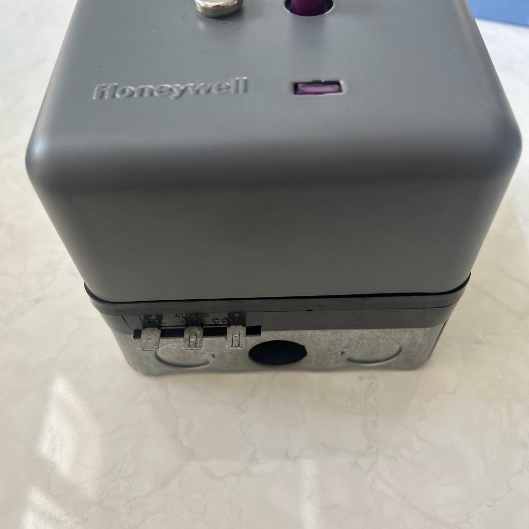 プロテクトリレーHoneywell RA890G-1040 バーナー用