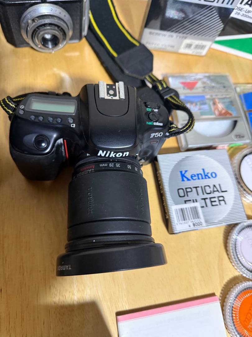 Nikon F60D フィルムカメラ Tamronレンズ SB-22