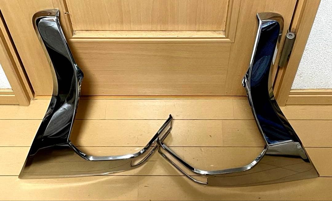 ランクル　プラド　PRADO 150系　純正　メッキ　リヤコンビガード