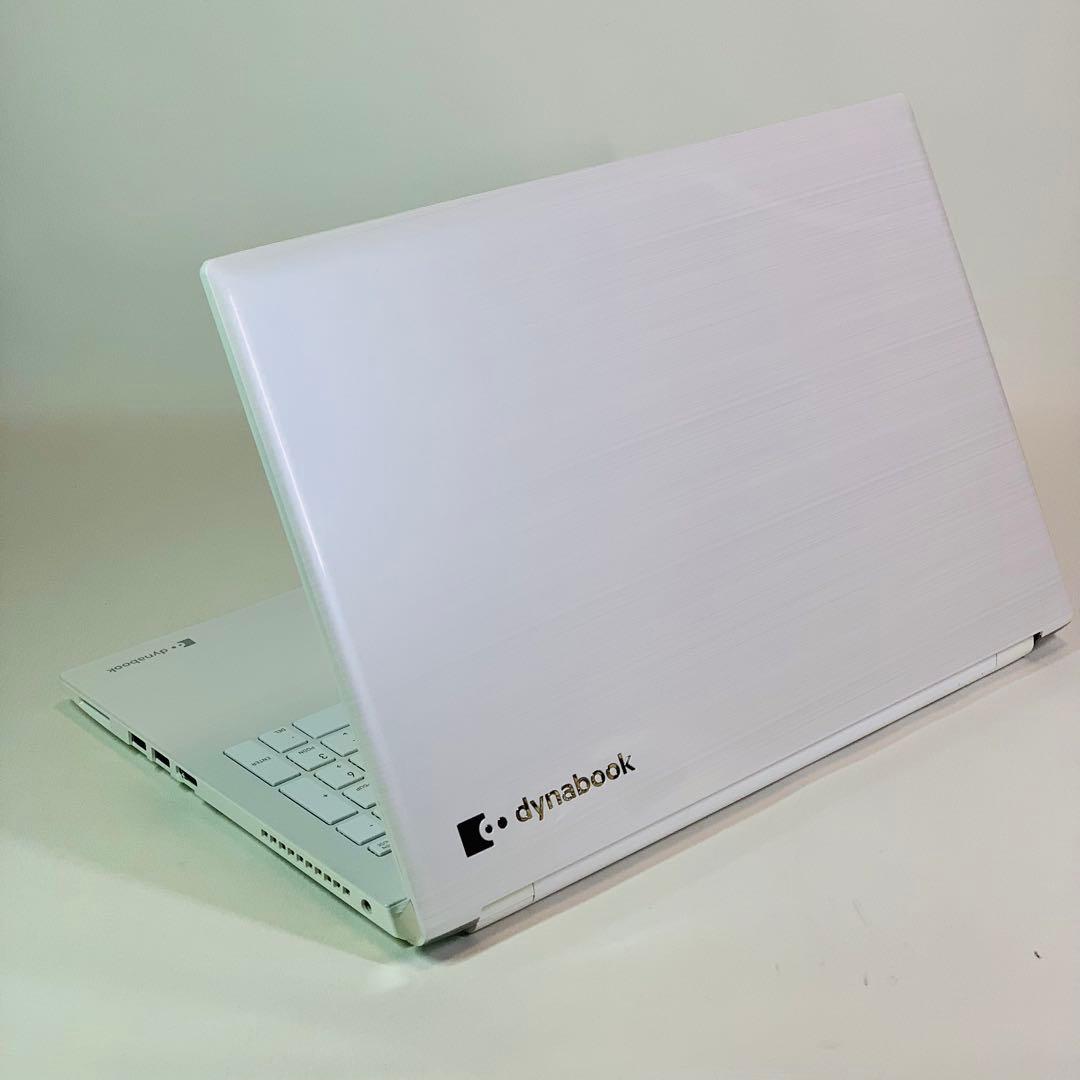 Core i7✨SSD2TB✨32GB✨カメラ✨東芝✨ホワイト✨ノートパソコン