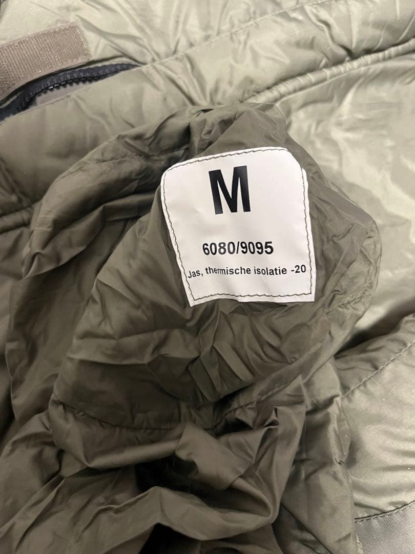 美品 M オランダ軍 Snungpak社製 ジャケットSoftie