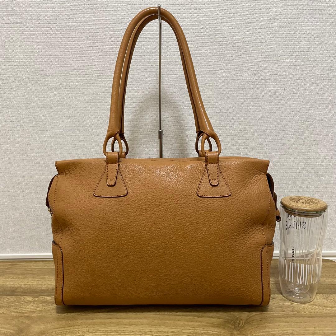 《美品》Ferragamo（フェラガモ）レザー ハンドバッグ ライトブラウン