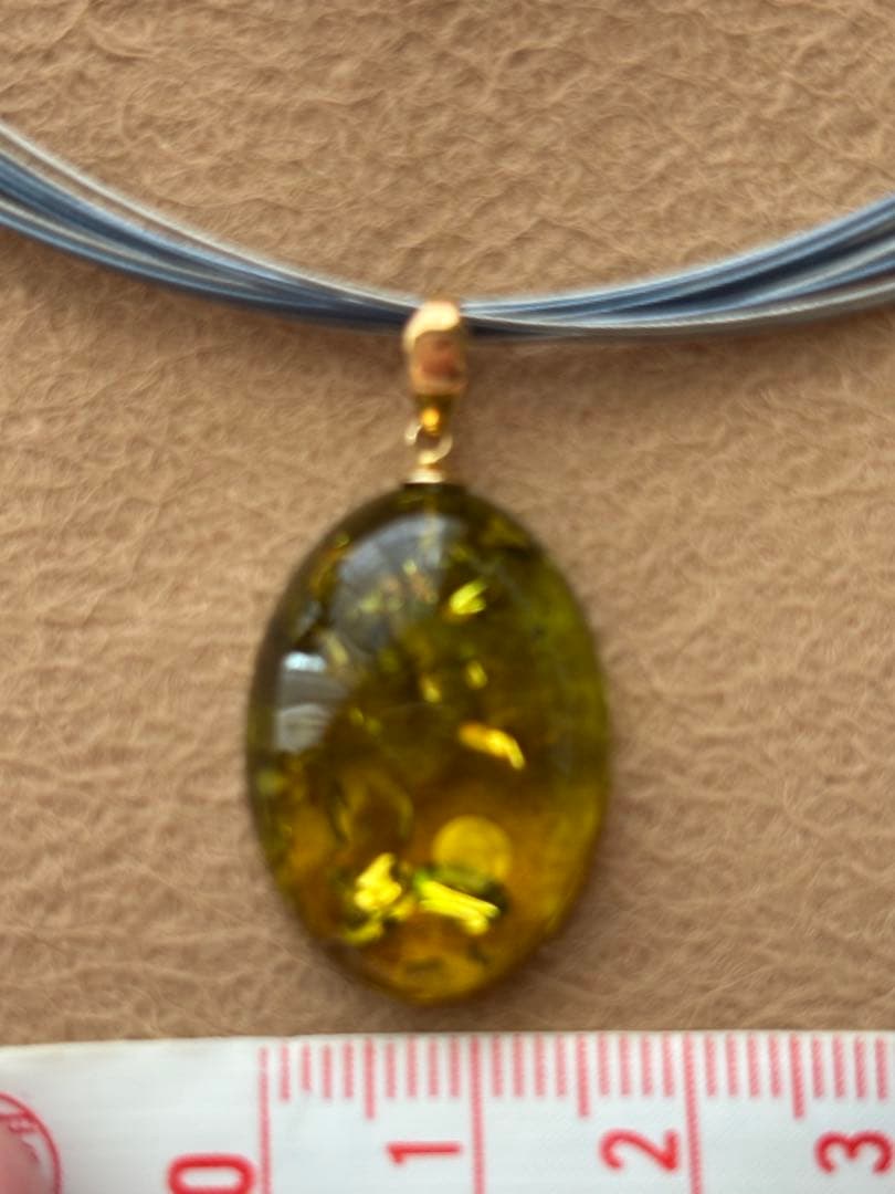 琥珀ペンダントトップ グリーンのグラデーションK18