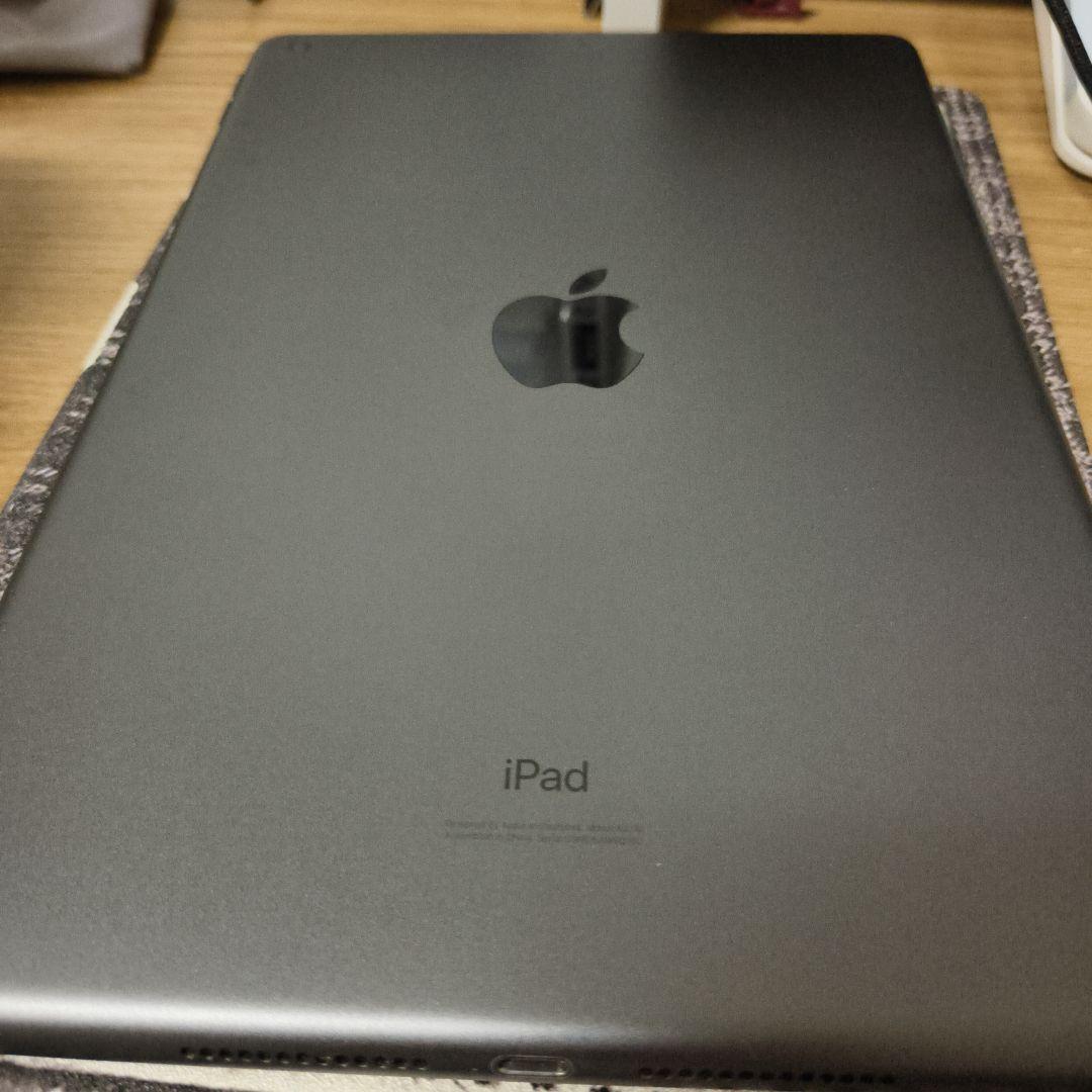 iPad 第8世代 Wi-Fi + Pencil 第1世代 + ケース付