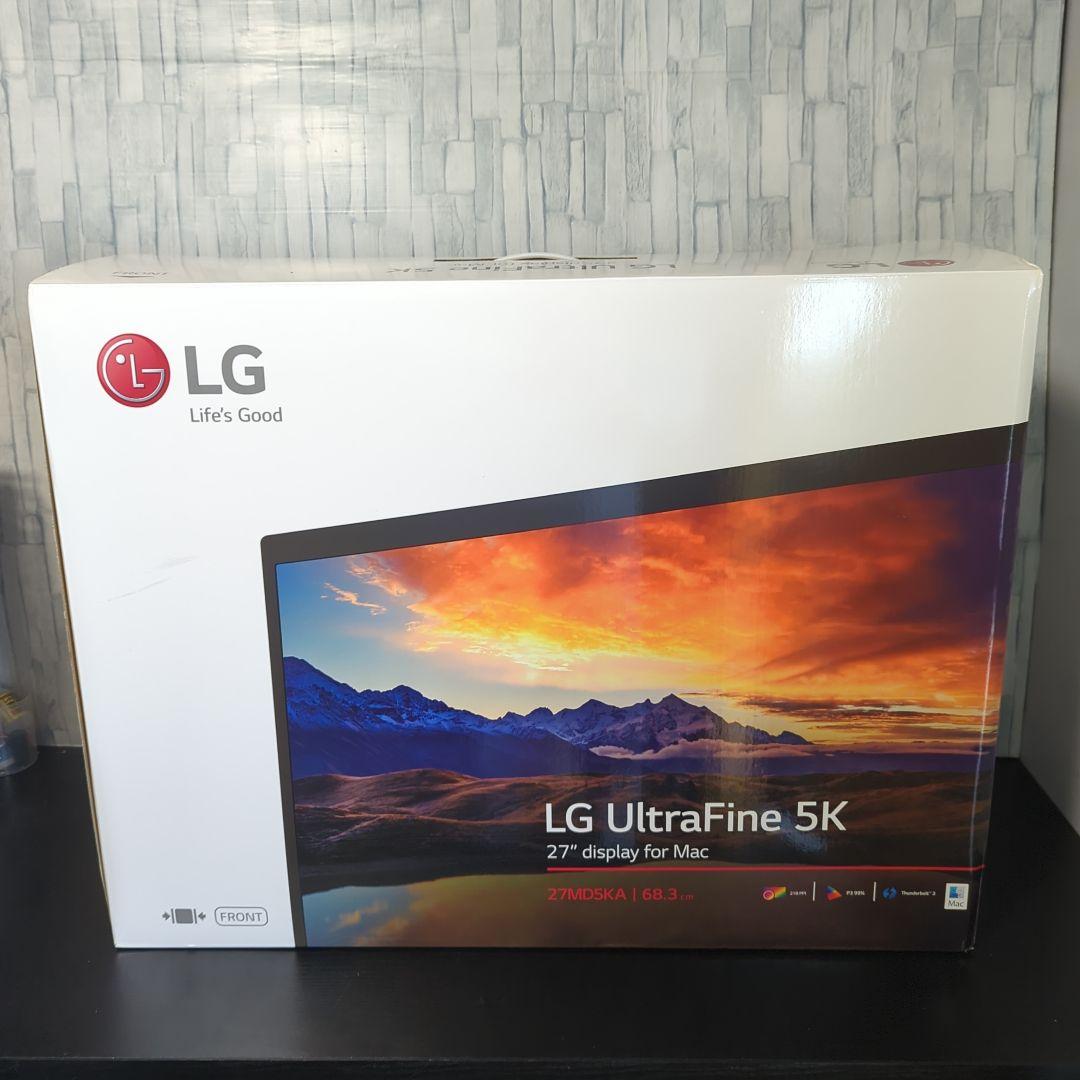 LG UltraFine 5K　MAC用モニター　27MD5KA