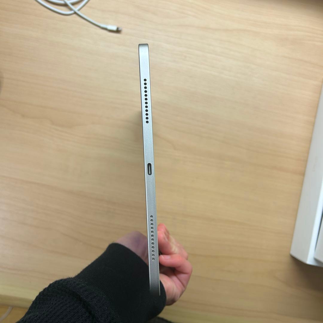 iPad(第10世代) Wi-Fi 64GB 最大バッテリー99%