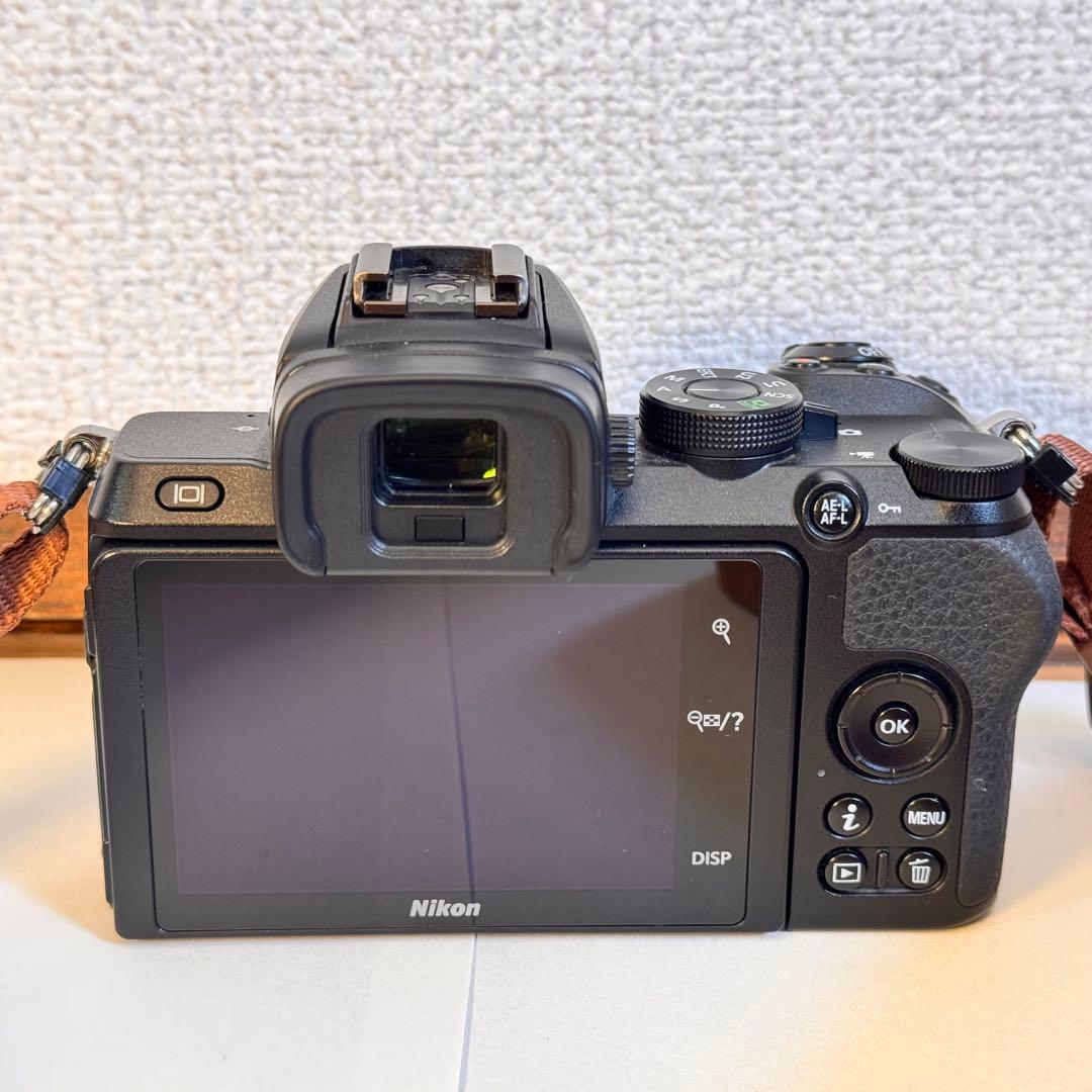 NikonZ50 ボディ バッテリー4つ付き　美品