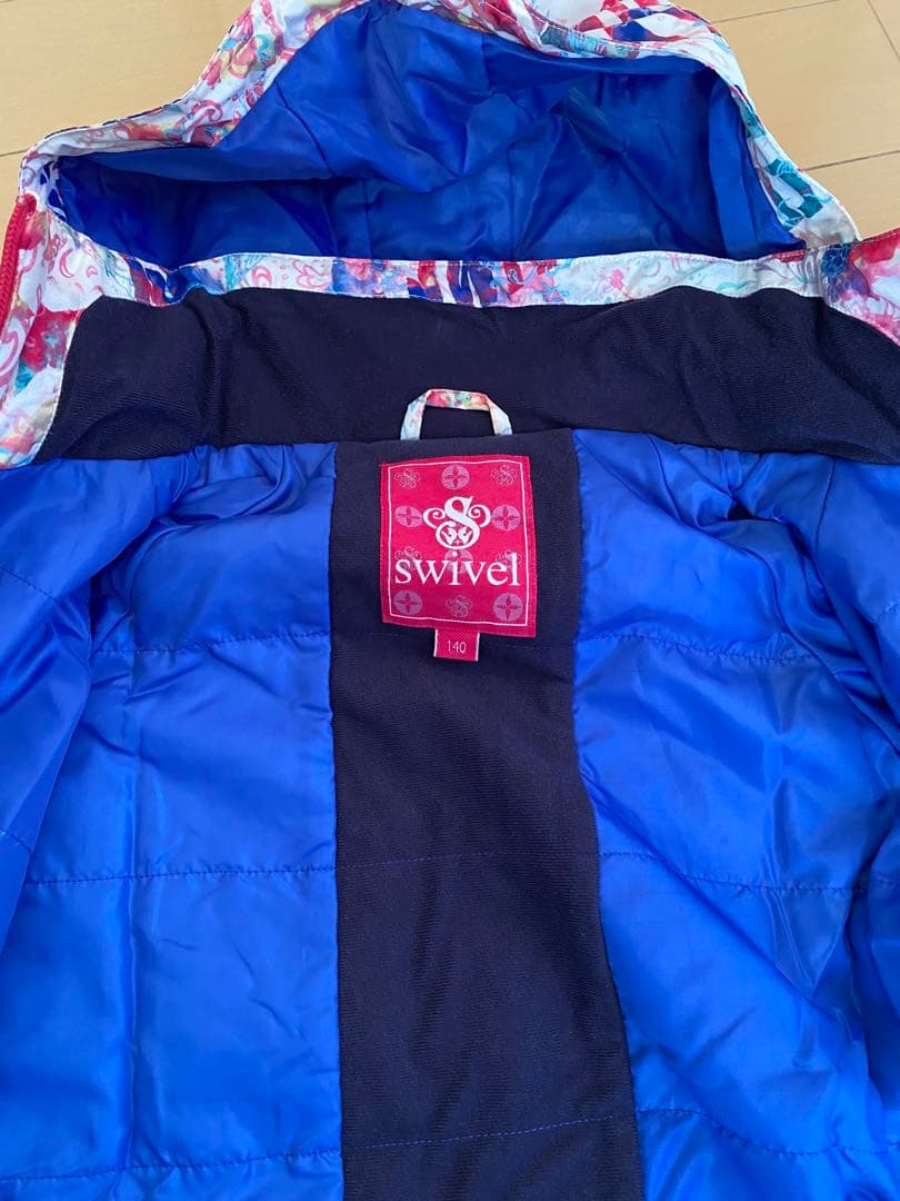 子ども用スキーウェア、アクセサリー、ヘルメットセット