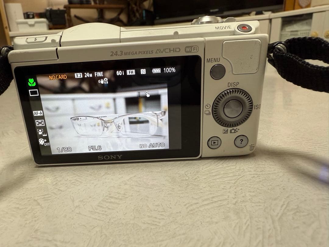 SONY α5100 ミラーレス一眼 ホワイト 16-50mmレンズ 動作確認済