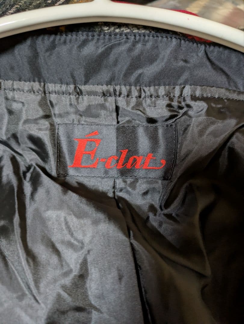 Eクラット エイココンドウチェック柄 テーラードジャケットウール78%42未使用