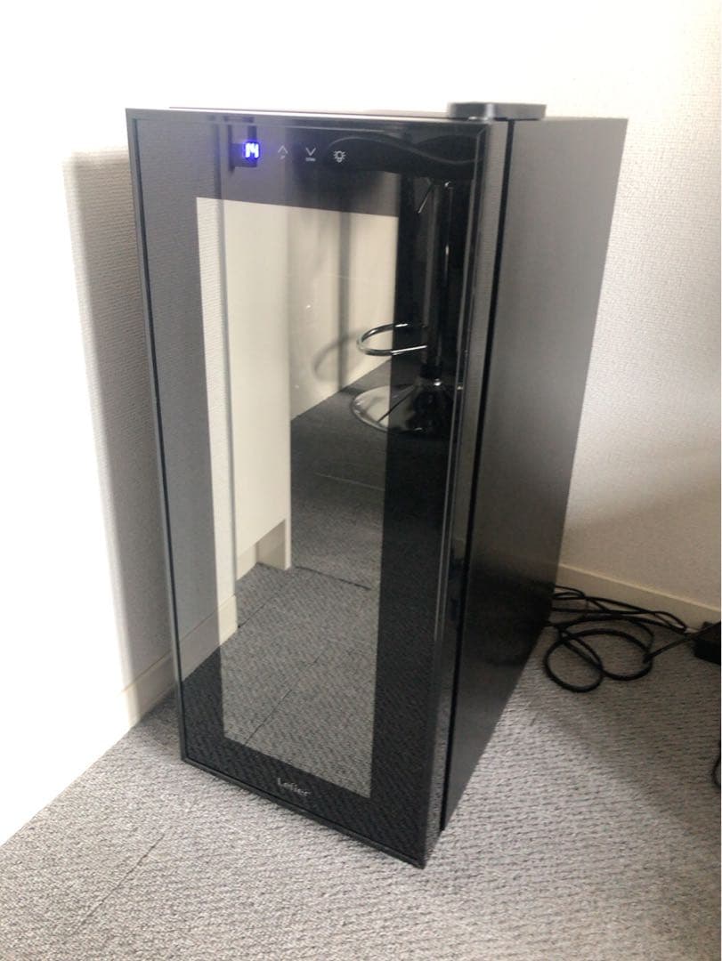 美品　ワインセラー ブラック 12本収納