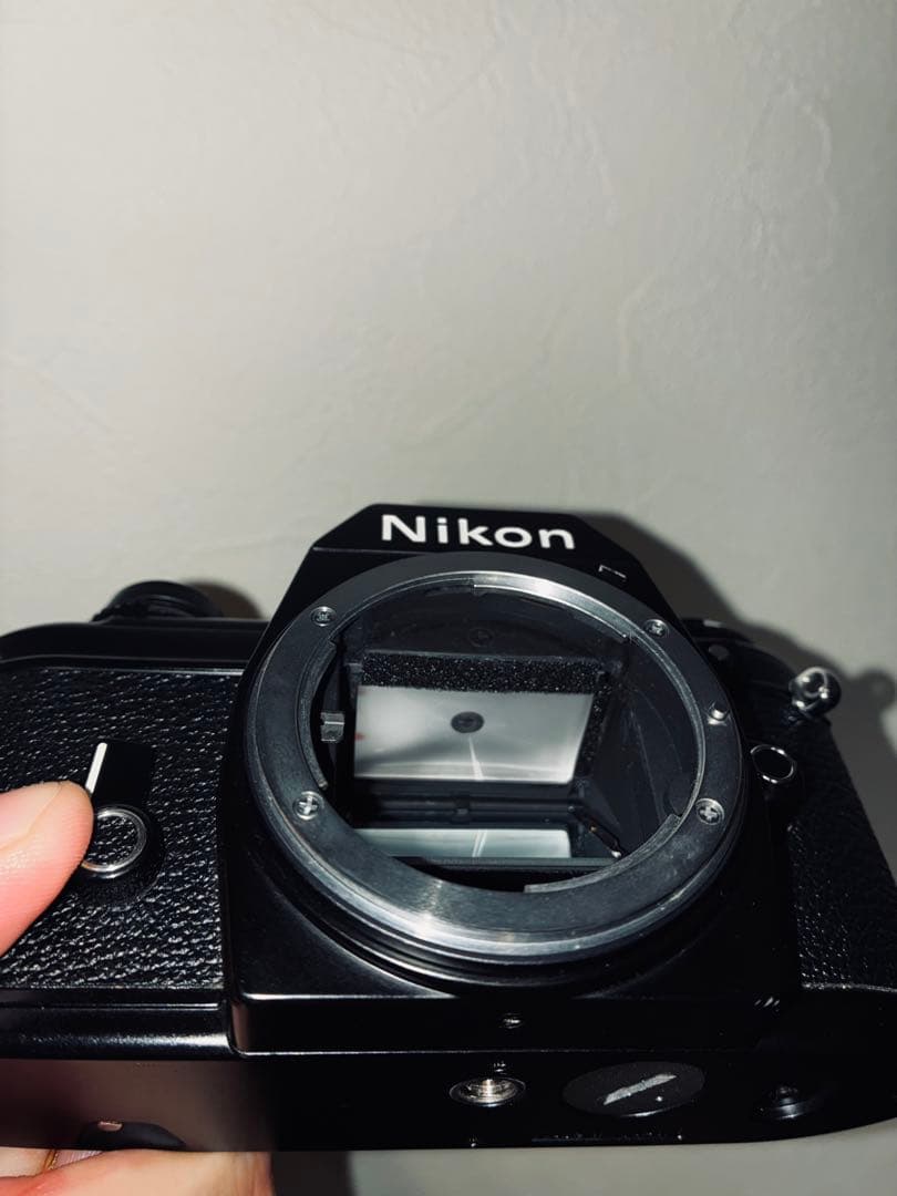 Nikon EM 一眼レフカメラ Nikkor 50mm f/1.4