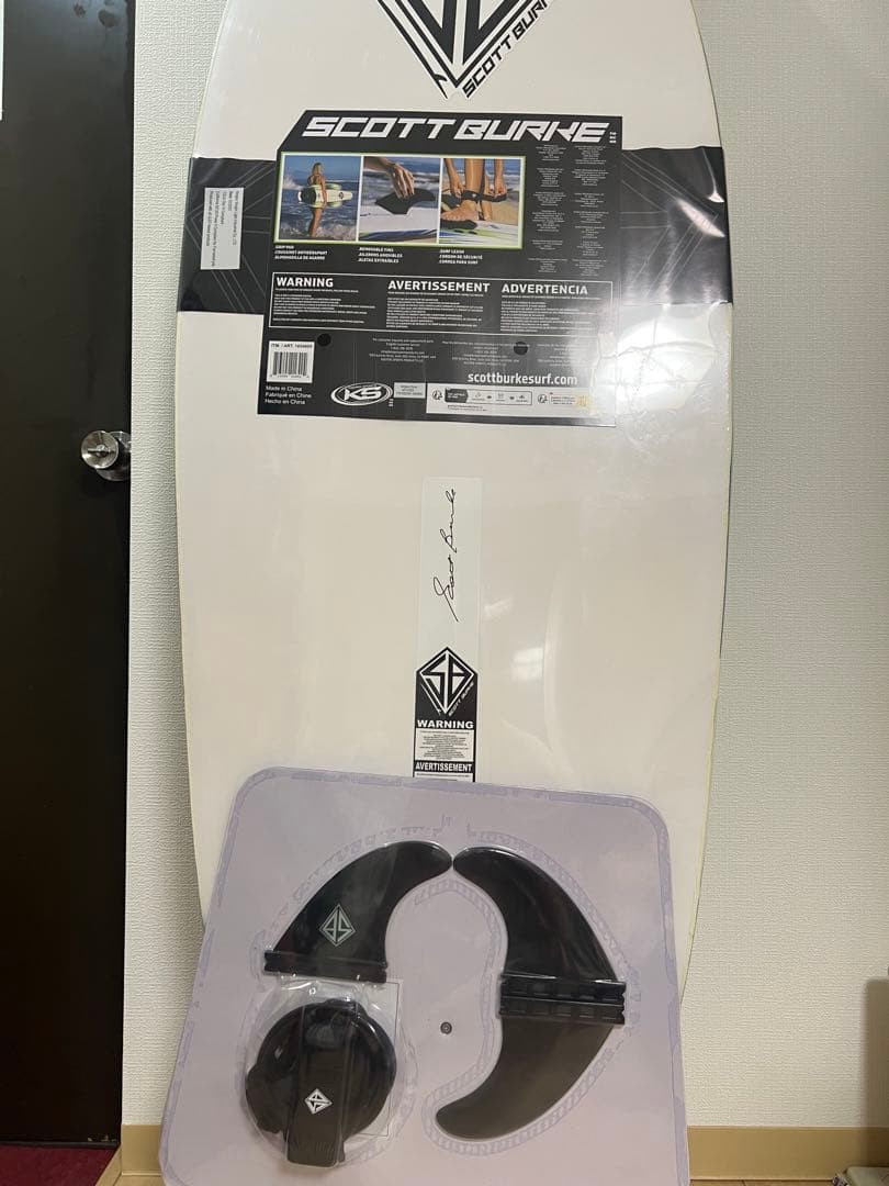 SCOTT BURKE コストコ　サーフボード　SUSHI 25年モデル