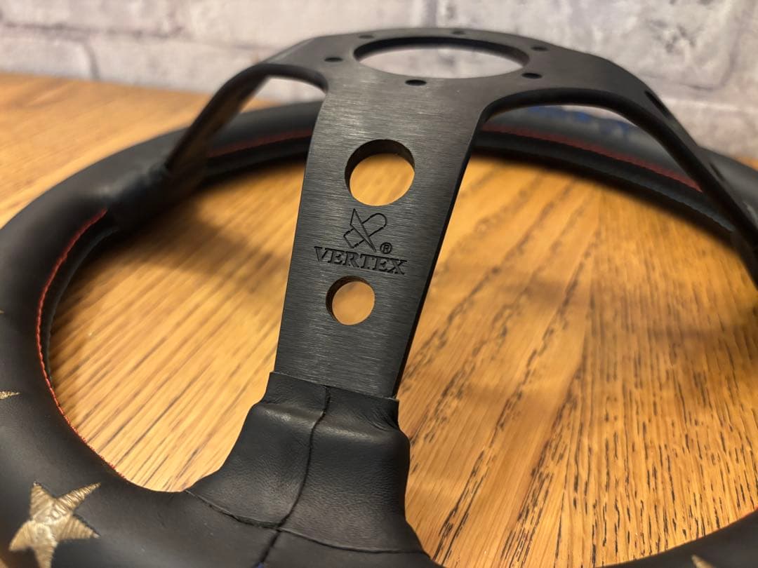 VERTEX ステアリングホイール ブラック　セブンスター