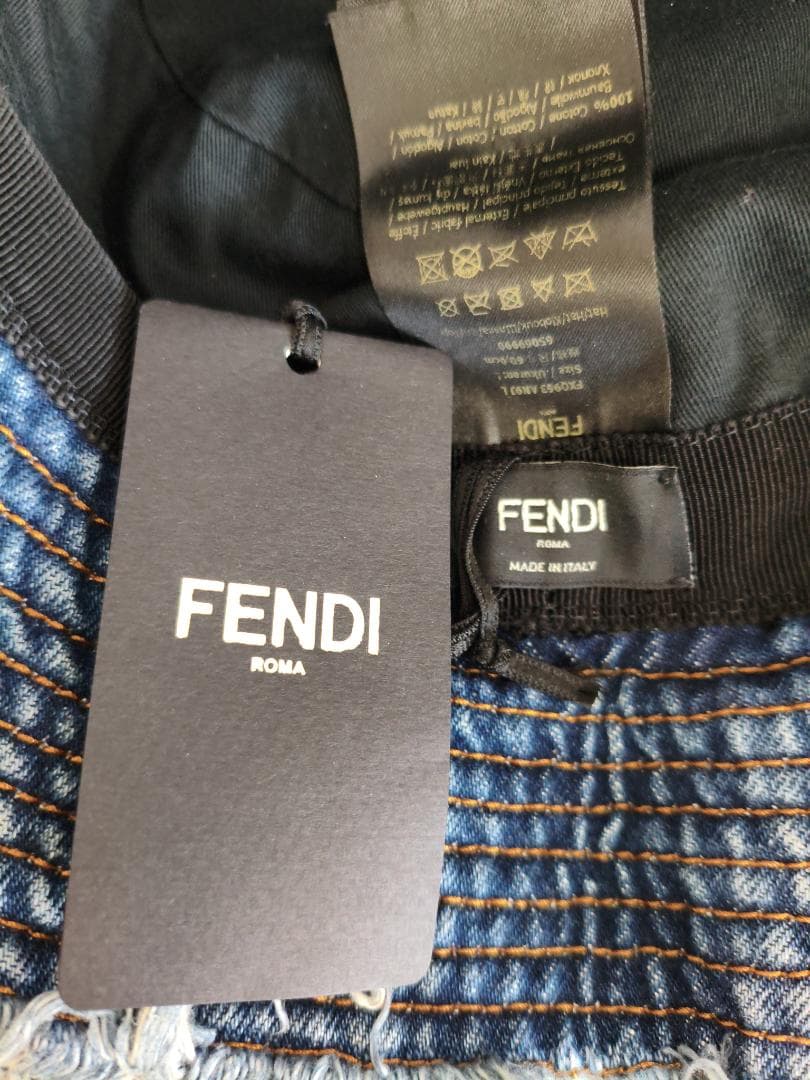 【ほぼ新品】FENDI バケットハット Lサイズ デニム