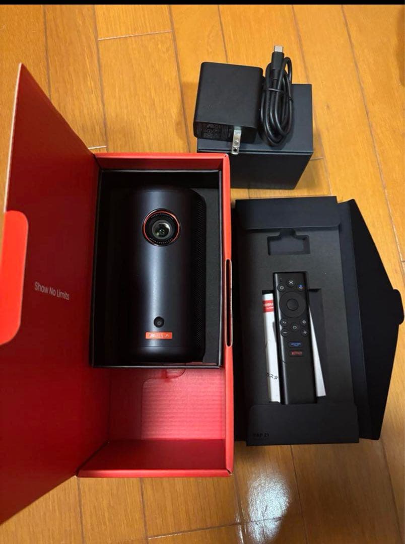 美品 NEBULA Capsule 3 プロジェクター