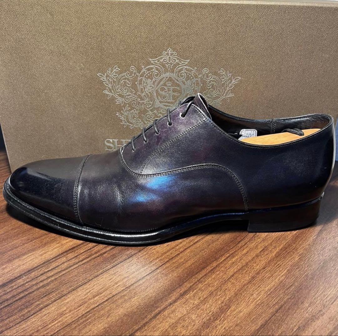 美品 SHETLANDFOX（シェットランドフォックス）内羽根式ストレートチップ