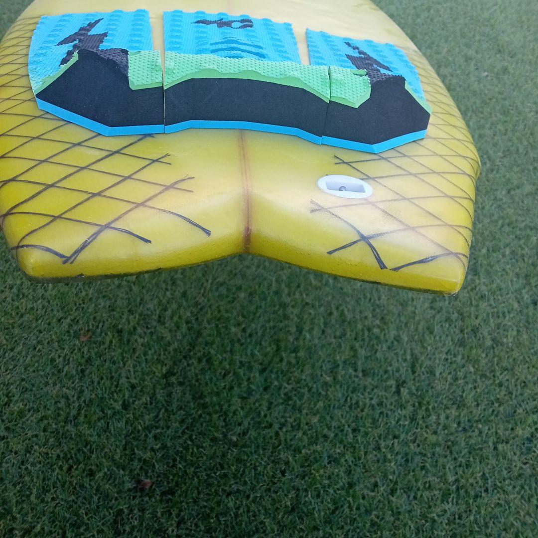 ジャンク　DHD ショートボード ツインフィン 5.8