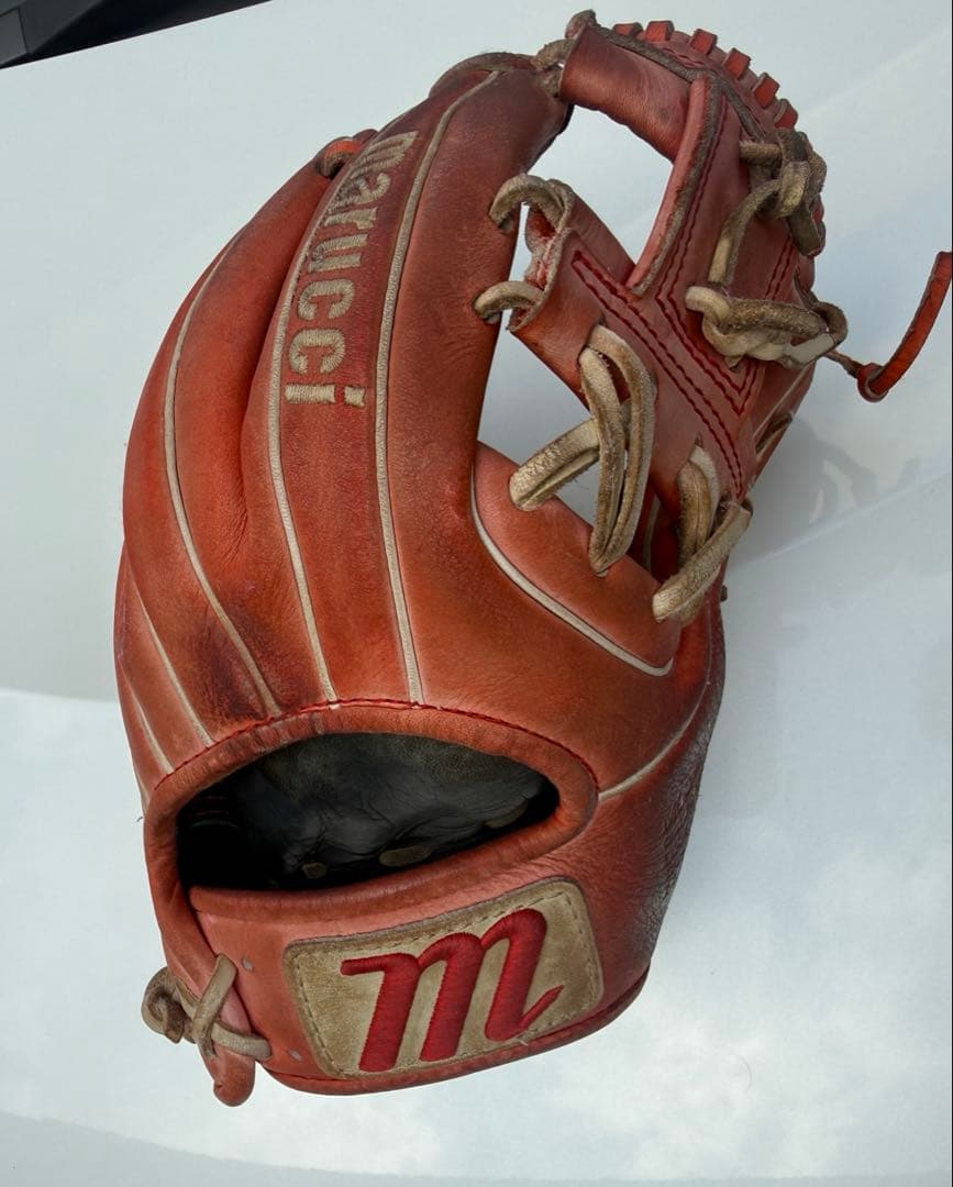 マルーチ　内野手用　硬式グローブ　11.5インチ　　ウィルソン86型に似ている