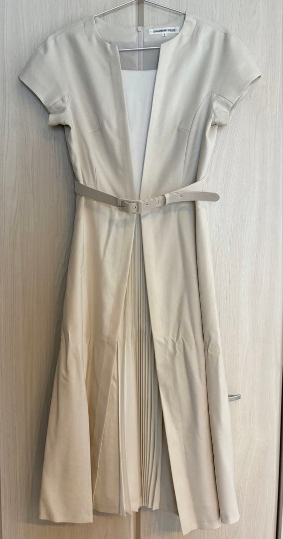 STRAWBERRY FIELDS ワンピース