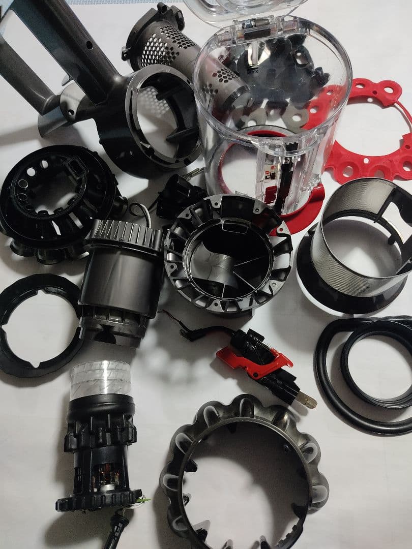 ダイソンコードレス掃除機V11-SV14