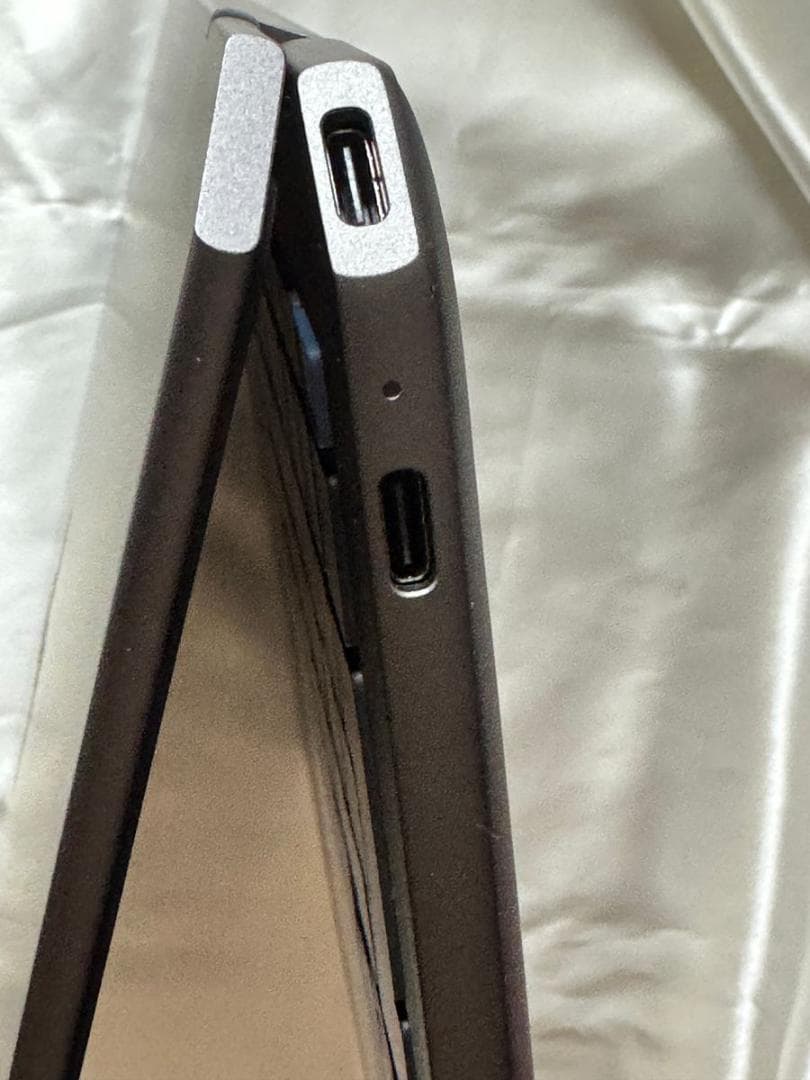 極美／Ry9／AI HP OmniBook Ultra／Wi-Fi７／駆21時間