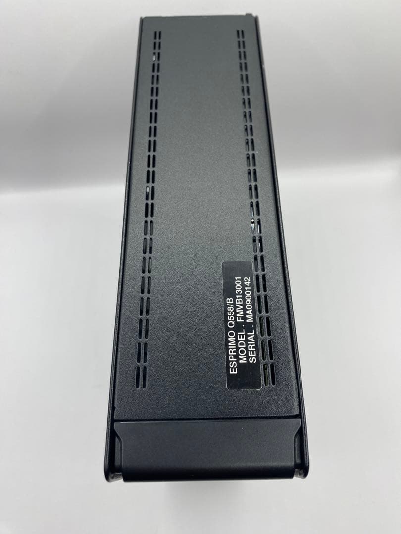 富士通ESPRIMO Q558/B i5-9500T 8GB 256GB　①