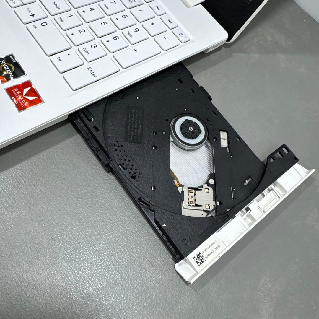 【高性能】NECプレミアムホワイト☘Ryzen7☘NVMe256GB+1TB