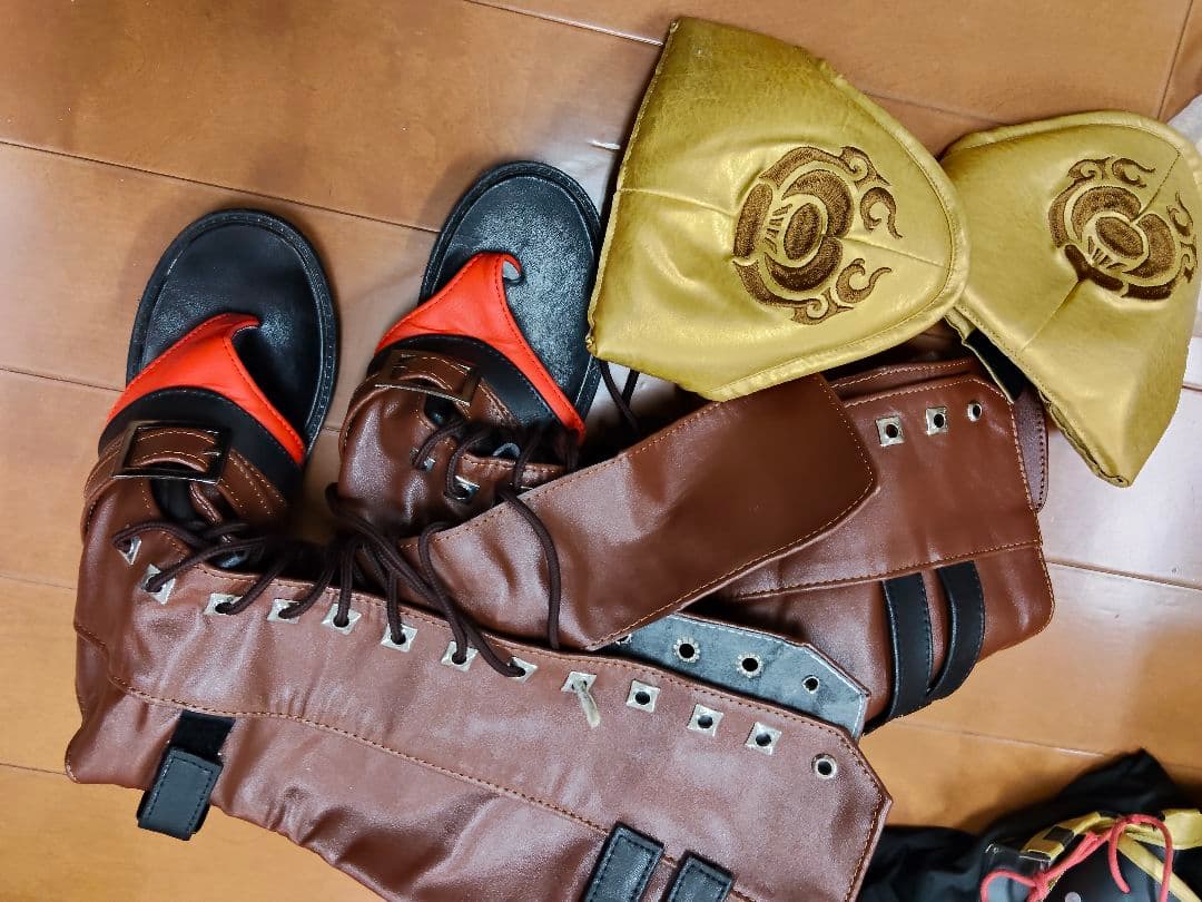 costomo製　原神　トーマ　衣装　ウィッグ、靴付き