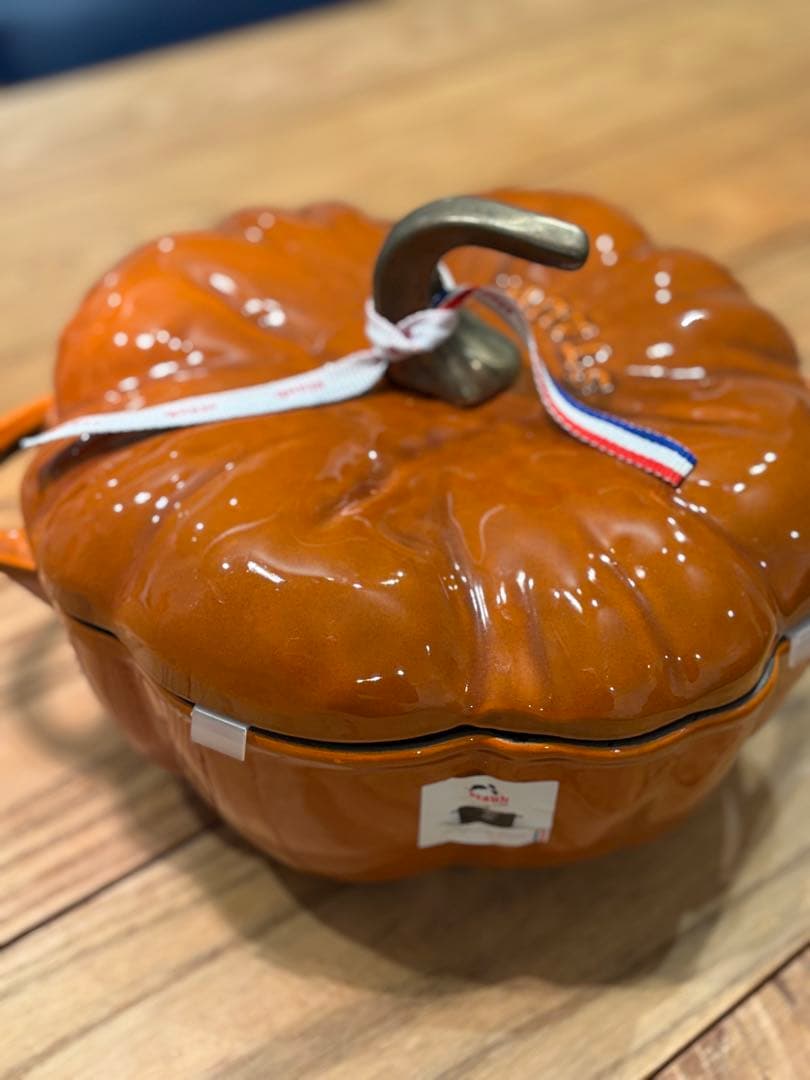 STAUB パンプキンココット シナモン 24cm