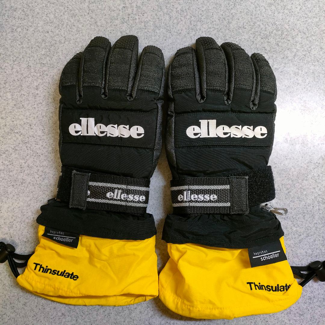 【3点セット】ellesse エレッセ ウェア 上下セット+グローブ（収納袋付）