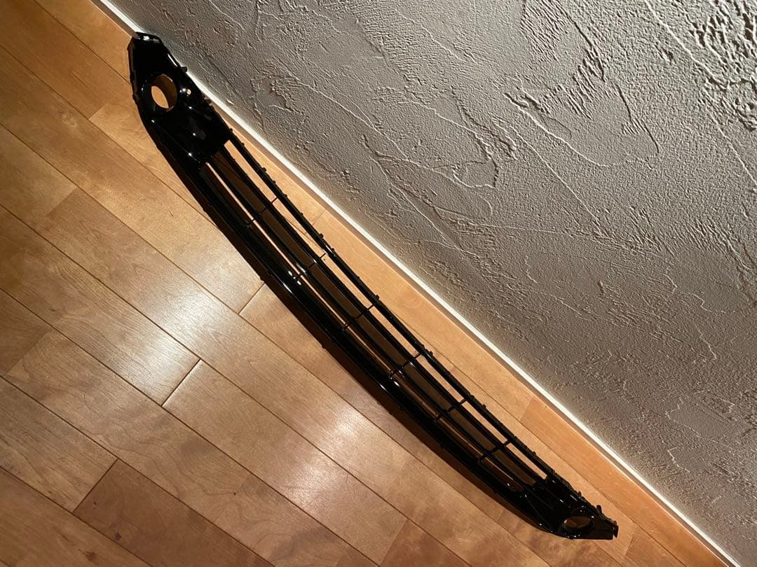 80ハリアー　PHEV フロントグリル