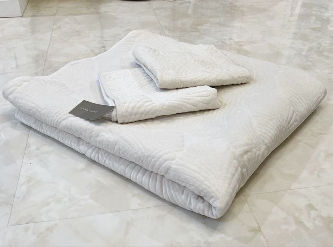 ZARA  ザラホーム　マルチカバー　クッションカバー