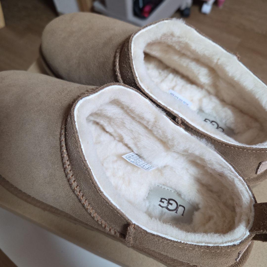 靴 UGG W CLASSIC MICRO 9 CHE