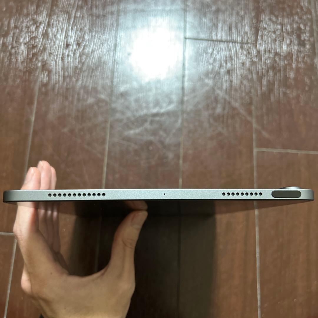 iPad air 第5世代　Wi-Fiモデル　256GB スペースグレイ