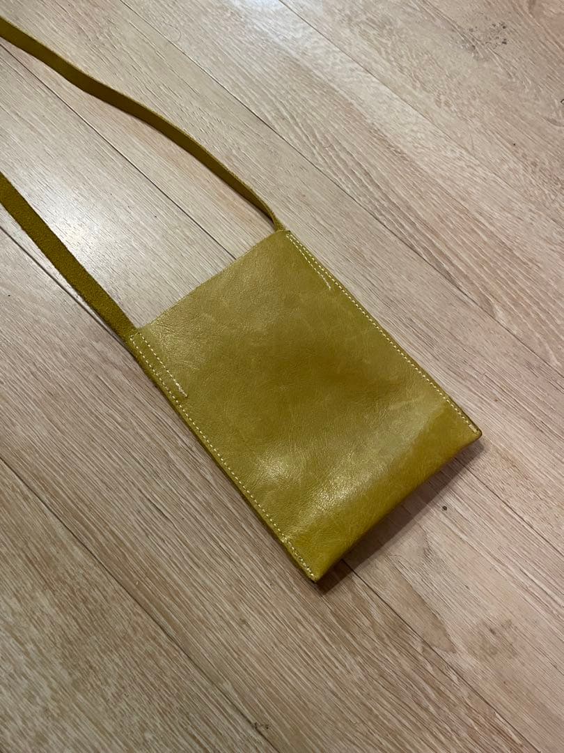 GUIDI / PKT1 レザーショルダー　パスポートバッグ