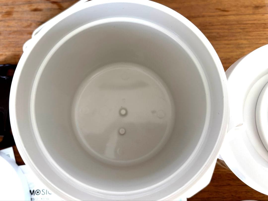 【美品】YOGURTIA S ヨーグルティアS ガラス容器　ホワイト