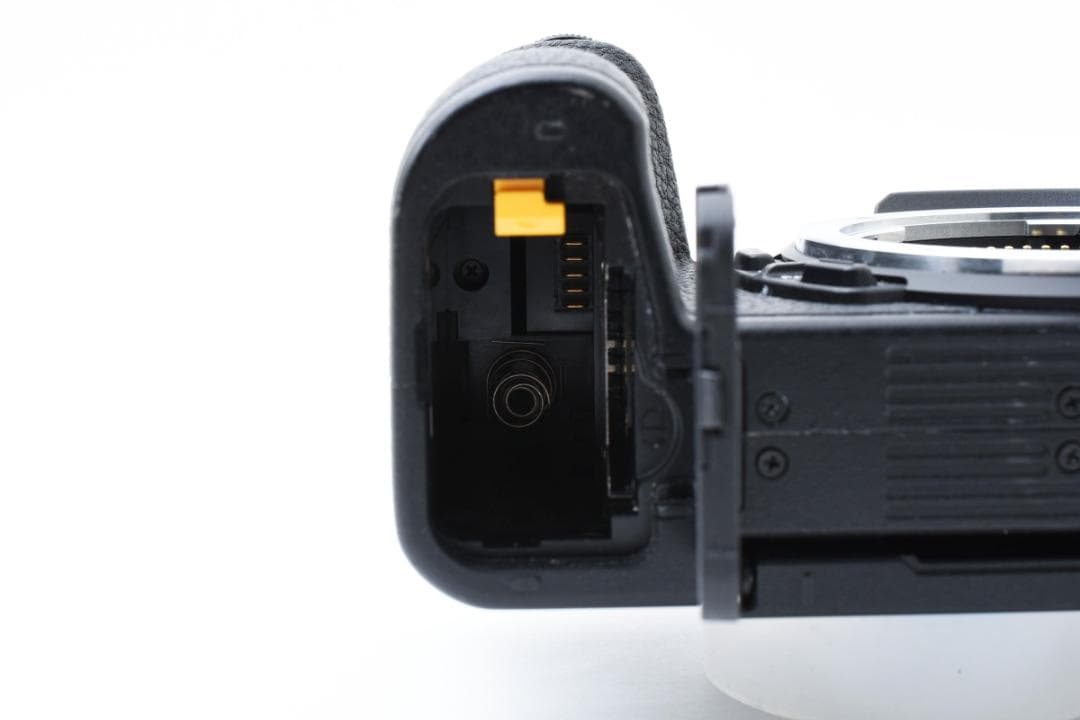 Nikon ニコン Z50 ボディ ショット数2,651 元箱 付属品 取説