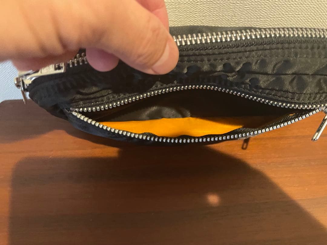 【美品】PORTER ブラック ジッパーポーチ