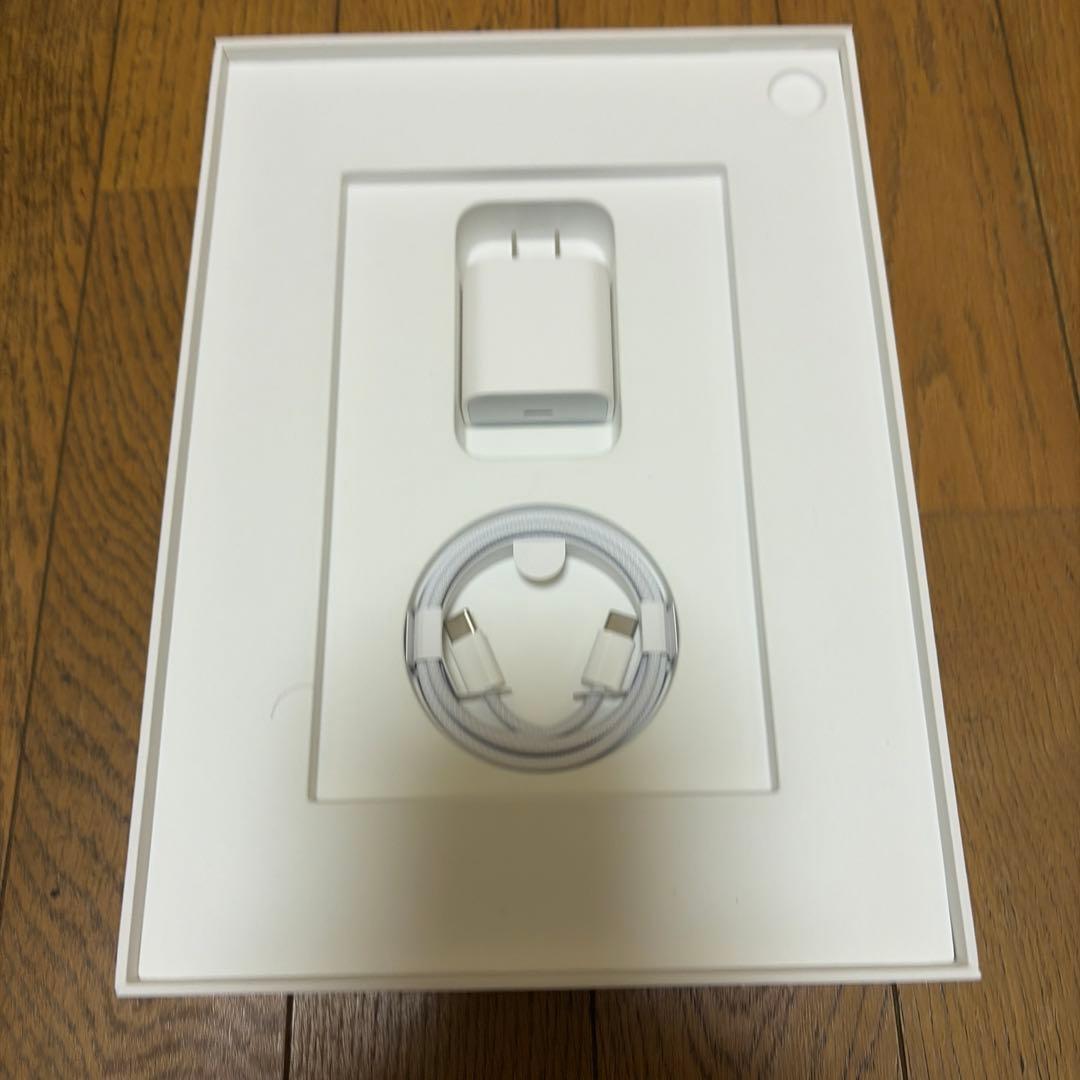 11インチiPad Air M2 Wi-Fi 256GB - スペースグレイ