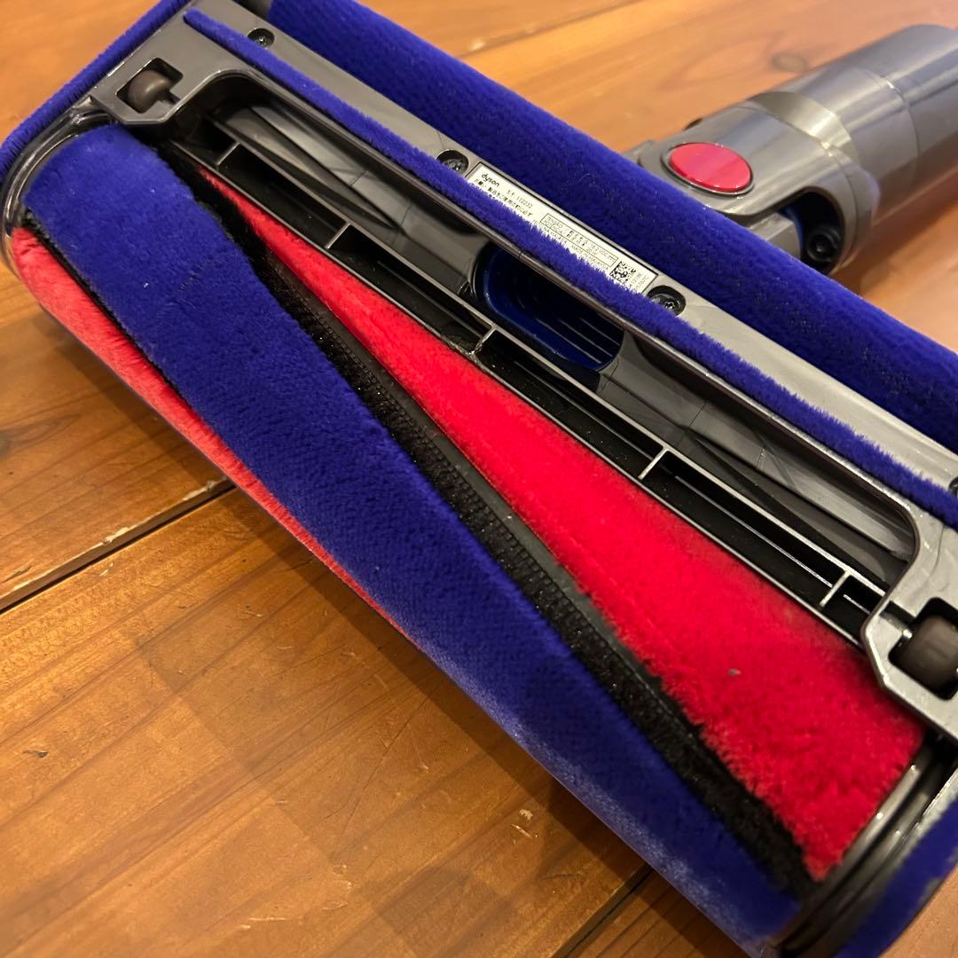 Dyson v10 fluffy☆クリーニング済☆バッテリー良好