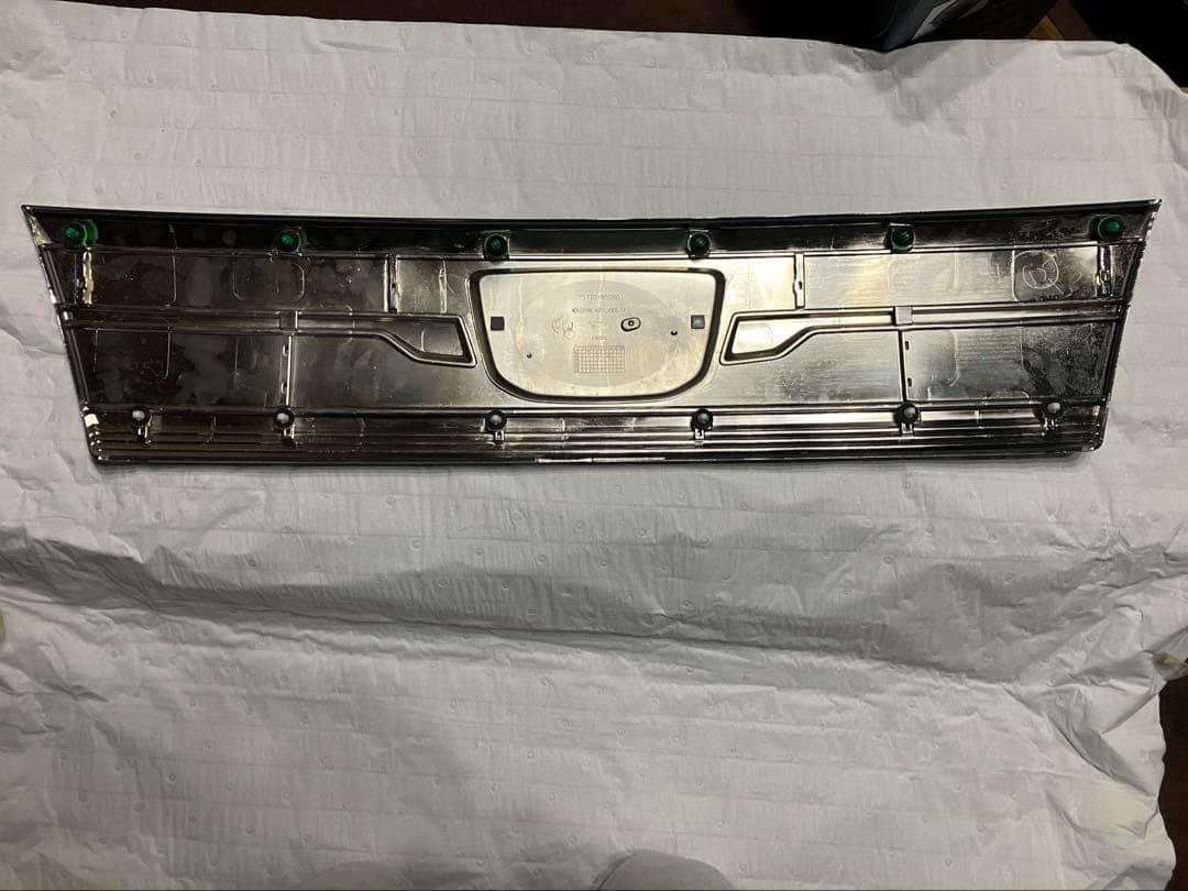 ダイハツ　S710v 純正 フロントグリル ボンネットグリル