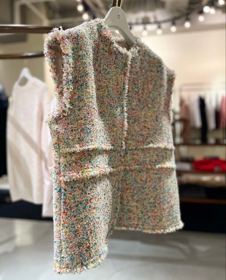 完売品　新品未使用ドゥロワー ベスト　38