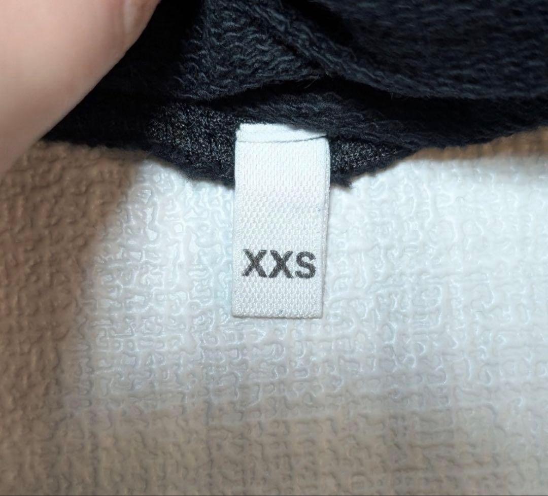 【国内正規品】Ami paris パーカー アミパリス