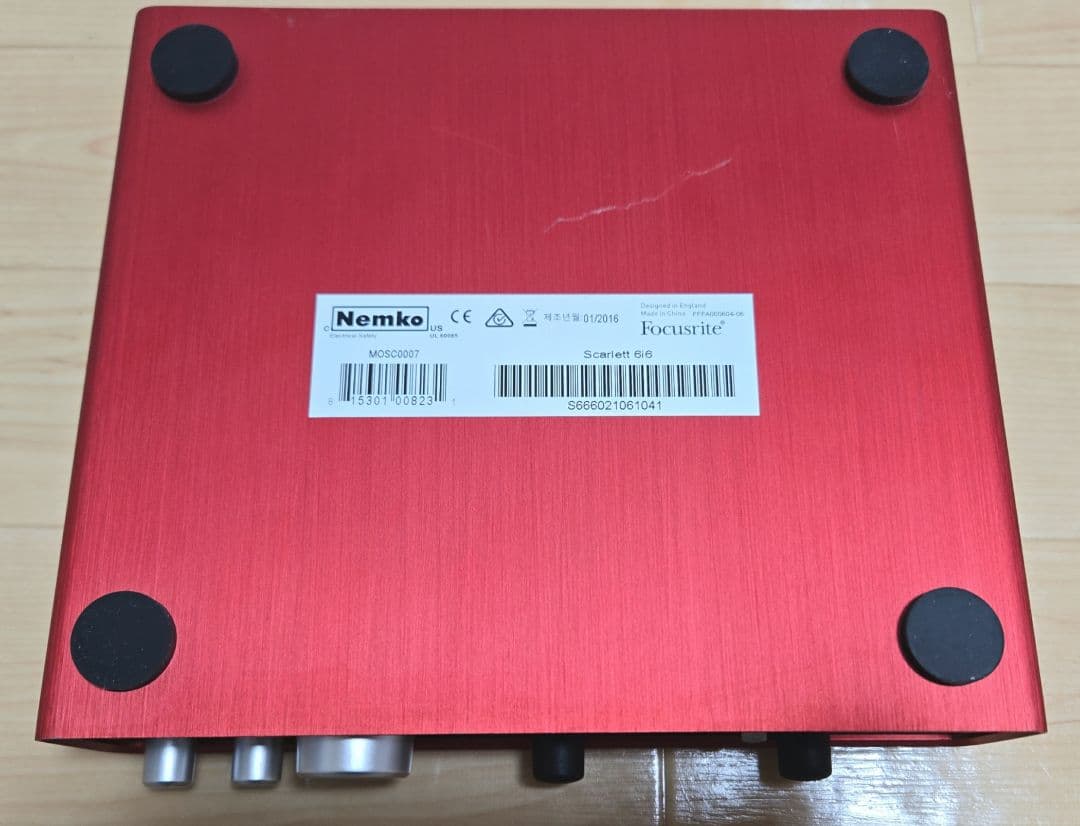 Focusrite Scarlett 6i6(オーディオインターフェース)