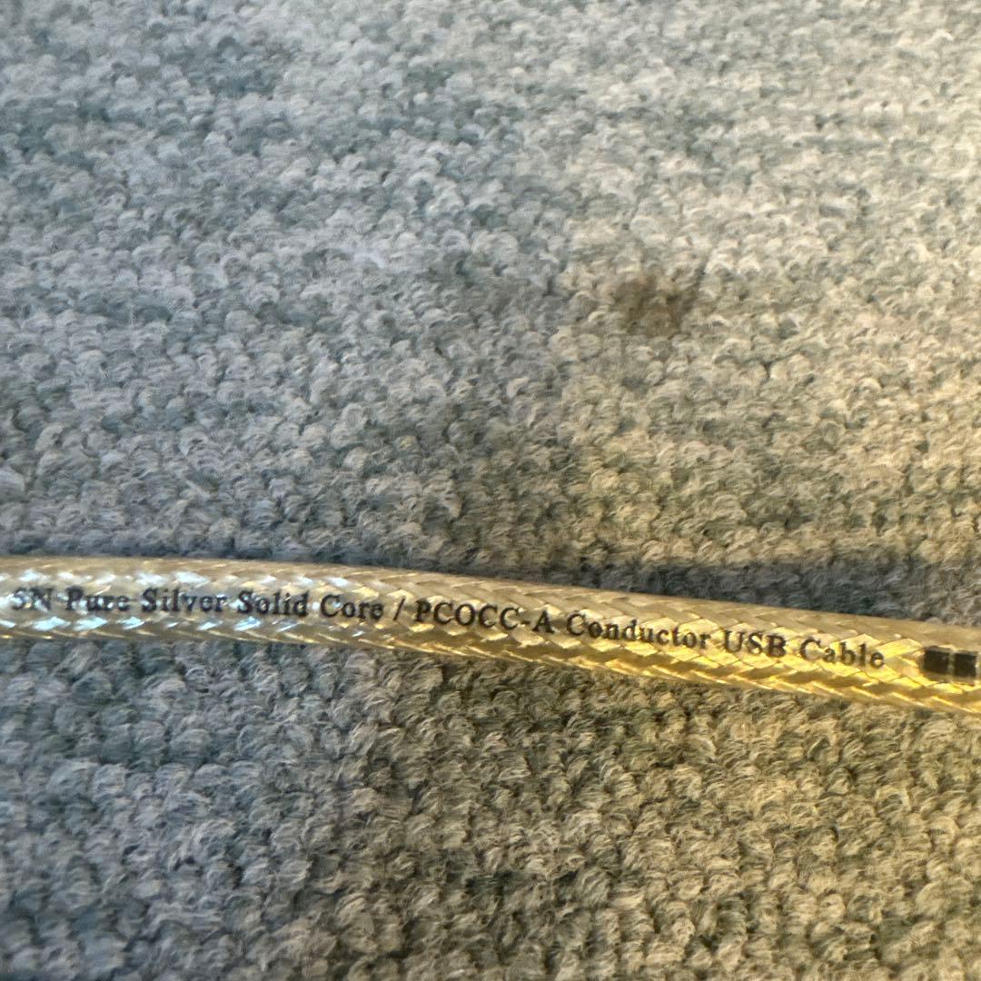 Qyaide Continental 58 USBケーブル