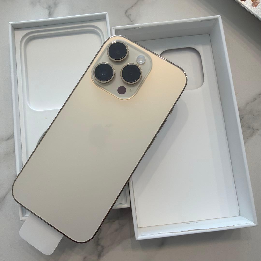 新品未使用Apple iPhone 14 Pro 512GB