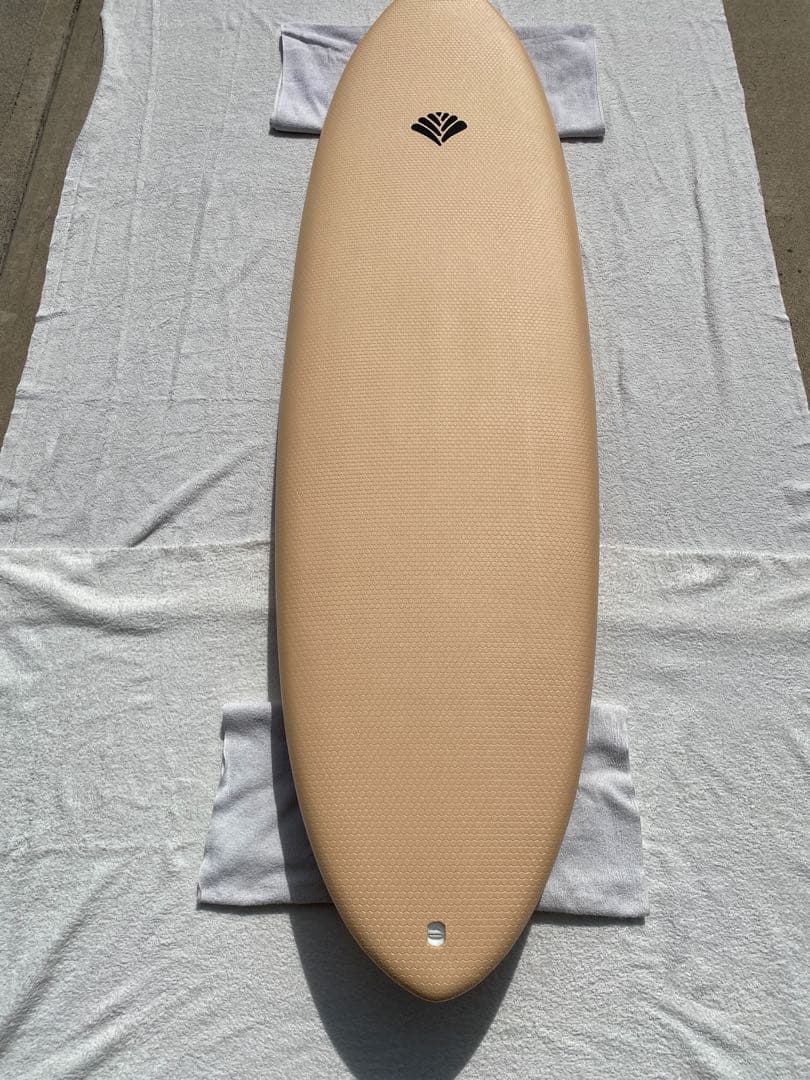 イソフラボン！ ビーチアクセス・ミッドレングスソフトサーフボード・6.6